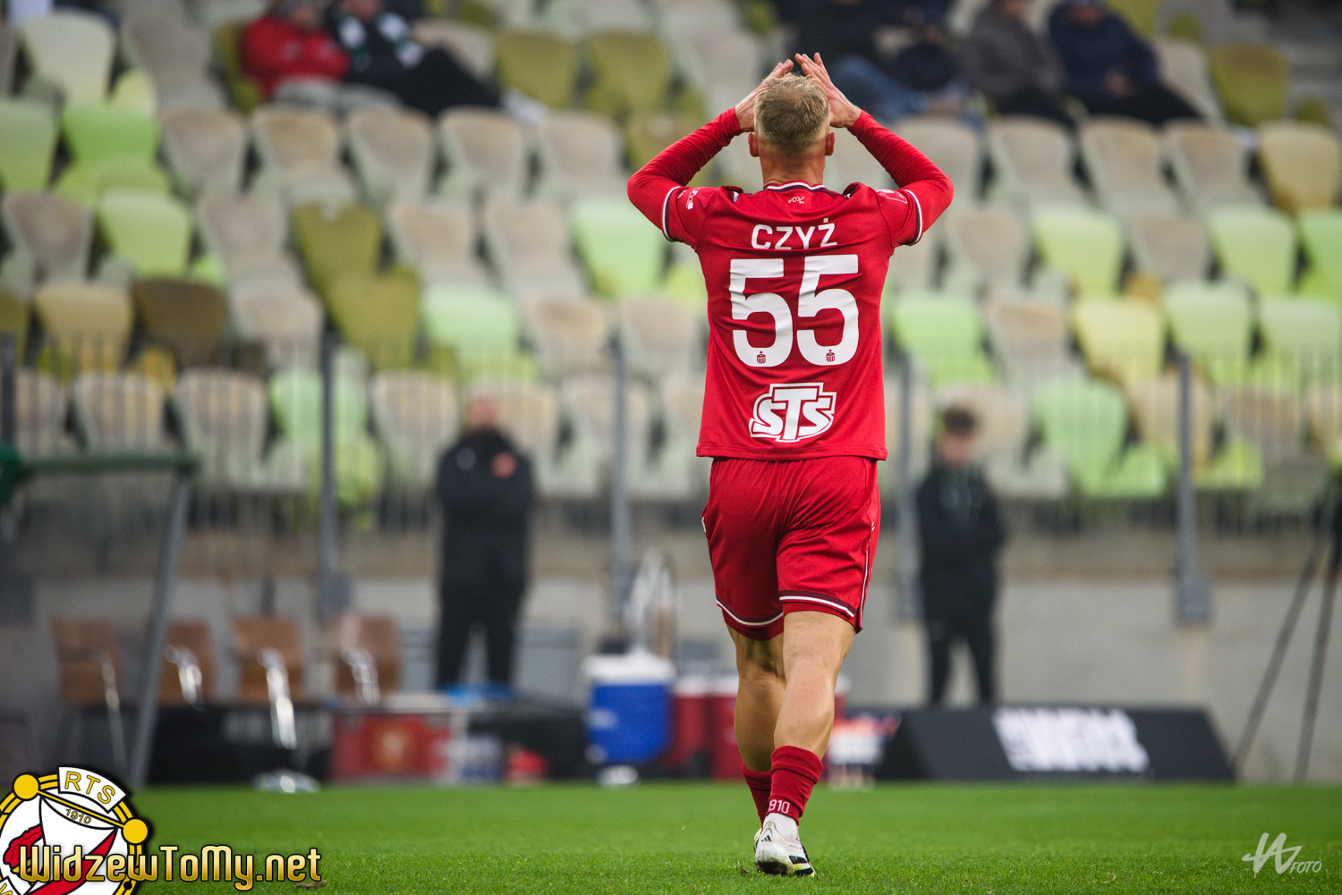 Koszmar Czyża powrócił - znów zerwał więzadła! Klub przedłużył jego umowę - WidzewToMy