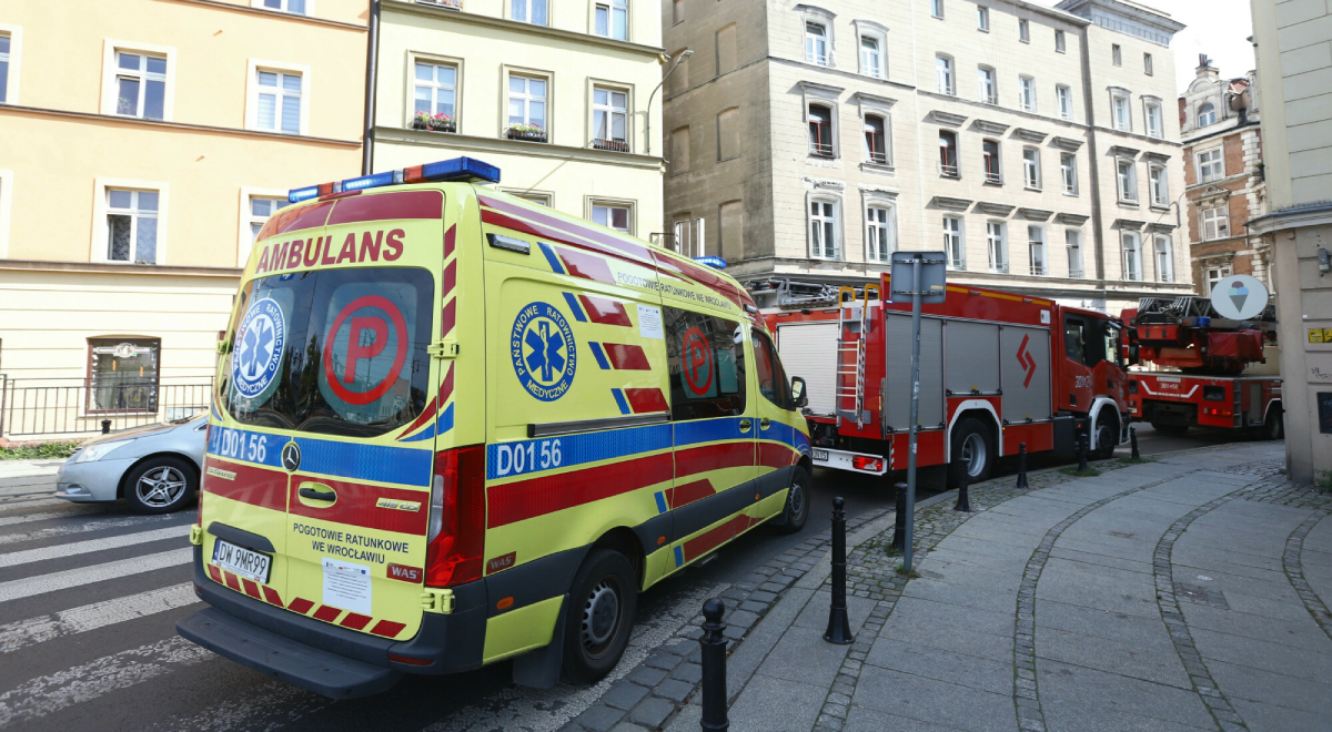 Ciało kobiety znaleziono w wannie. Tragedia na Śląsku - Polska