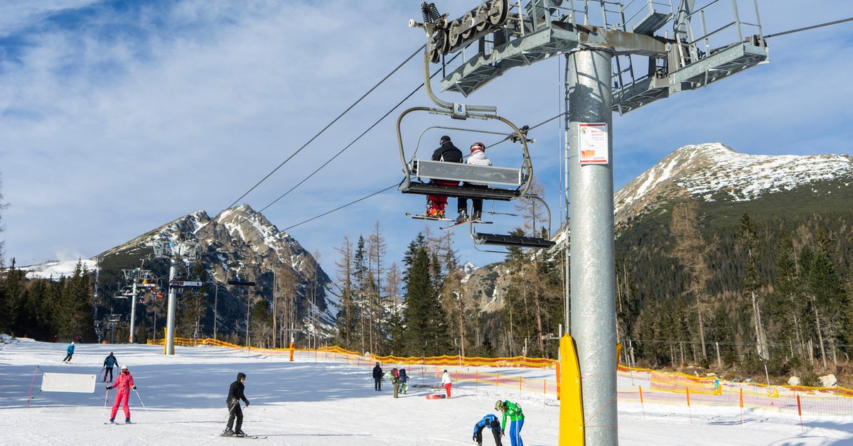 Chłopiec spadł z wysokości 5 m w Tatrach. Ma poważny uraz kręgosłupa