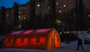 Kijów, Ukraina. Rano słupek rtęci pokazywał 20 st. C poniżej zera.