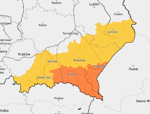 Ostrzeżenia IMGW przed intensywnymi opadami śniegu obowiązują w południowo-wschodniej Polsce