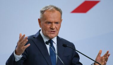 Tusk reaguje na zaproszenie Donalda Trumpa. "Nikomu nie damy się rozegrać"