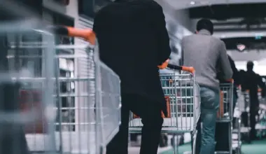 Zakupy, zdjęcie ilustracyjne