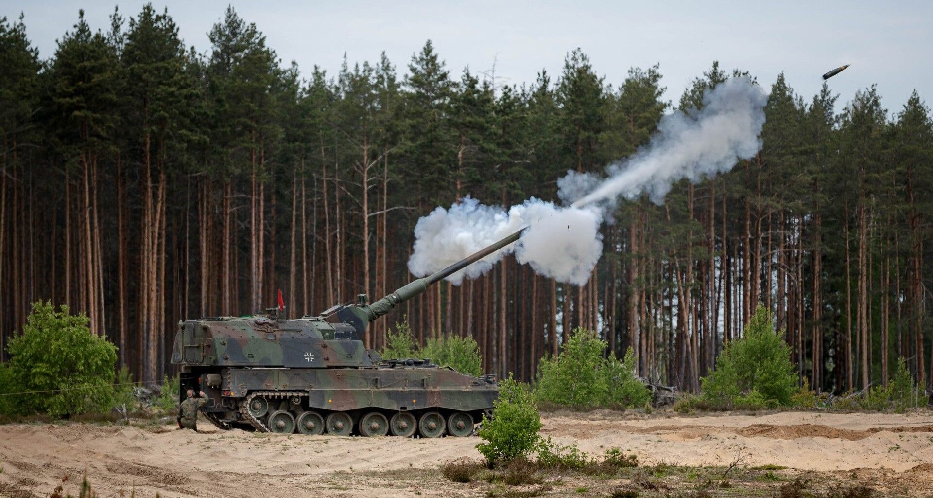 Niemieckie zbrojenia budzą emocje w Paryżu? [KOMENTARZ]