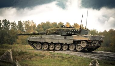 Czesi bliżej Leopardów 2. Są problemy