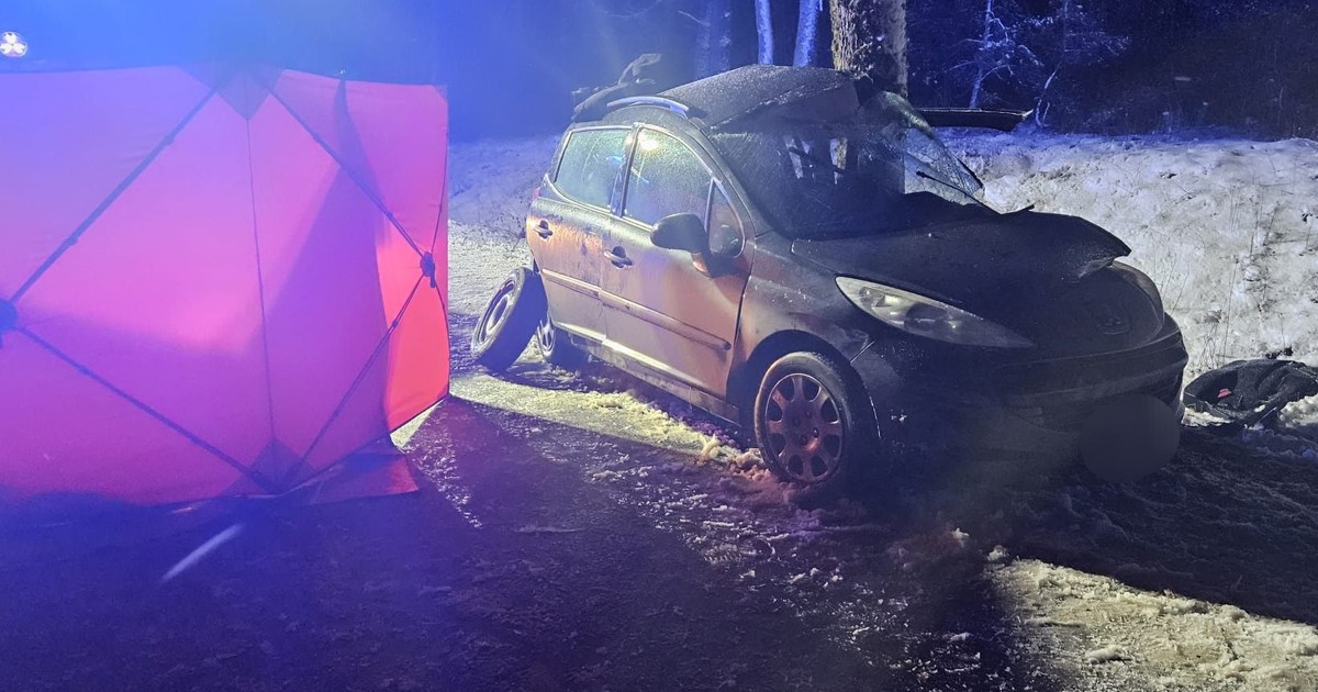 Tragedia na trasie Biały Bór-Biskupice. Śmierć 19-latki i kierowcy