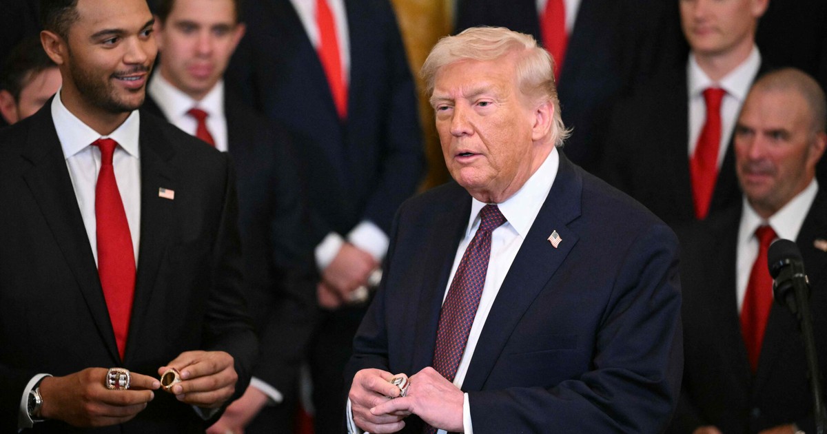 Lotniskowiec USA płynie na Bliski Wschód - Business Insider Polska