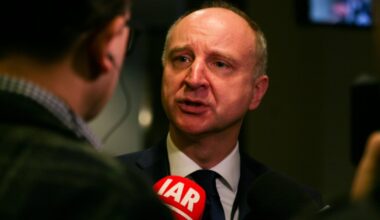 Polska rozważa udział w Radzie Pokoju. Prezydencki minister: lepiej być przy stole - Onet