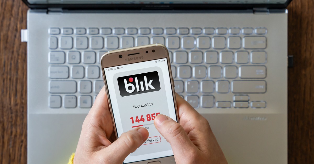 Oszuści nigdy nie śpią. Oszustwa na "przypadkowe przelewy" za pomocą BLIK zmorą Polaków