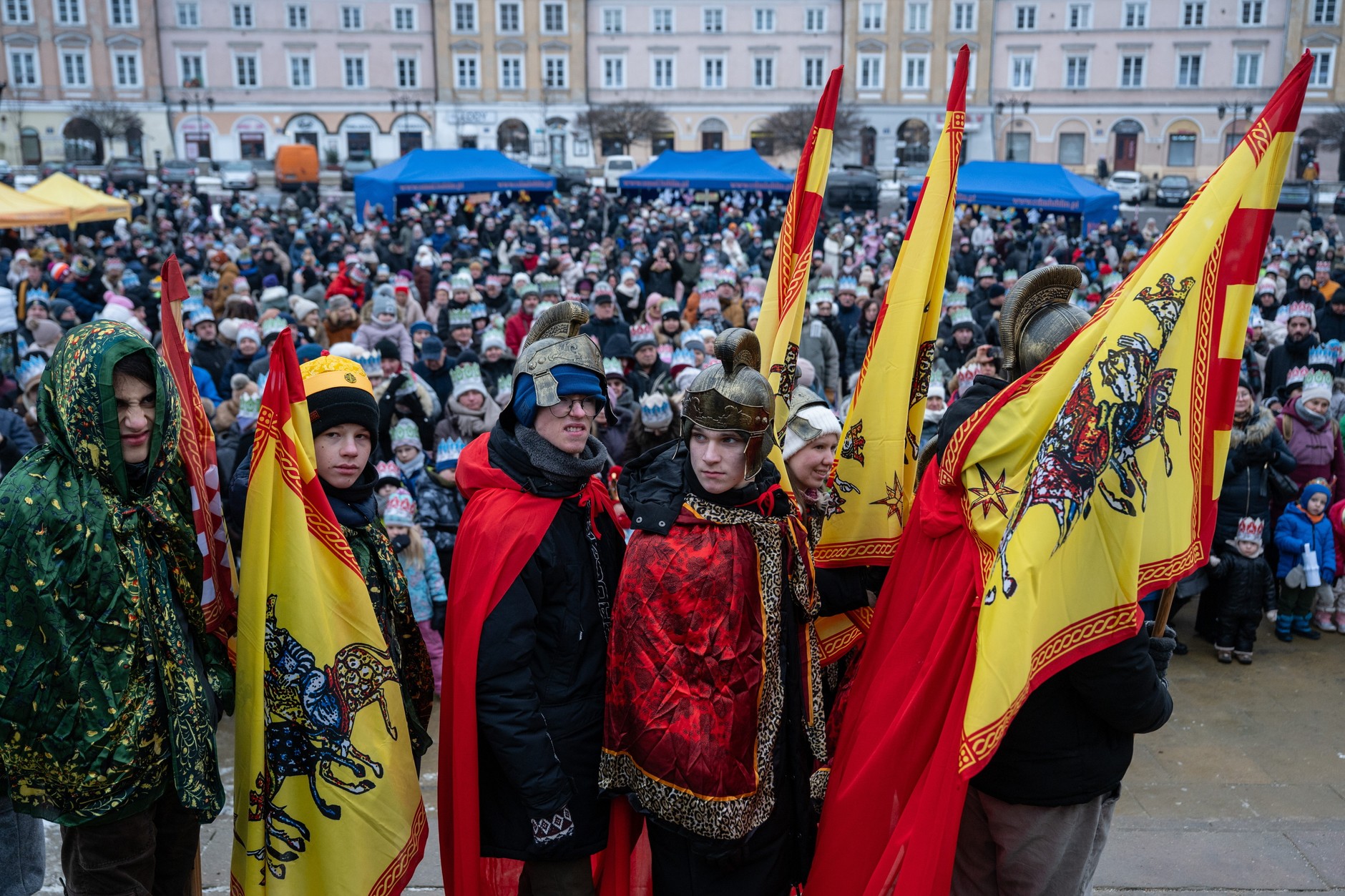 Uczestnicy orszaku Trzech Króli w Lublinie