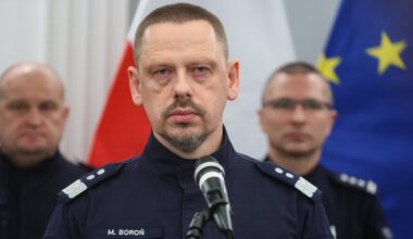 34. Finał WOŚP. Na aukcję trafiła czapka generalska komendanta głównego policji