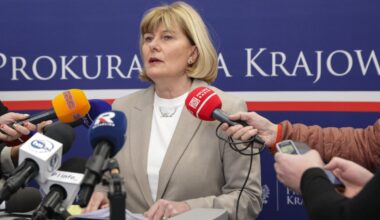 Prokuratorzy i policja weszli do budynku KRS. Jest nowy komunikat śledczych