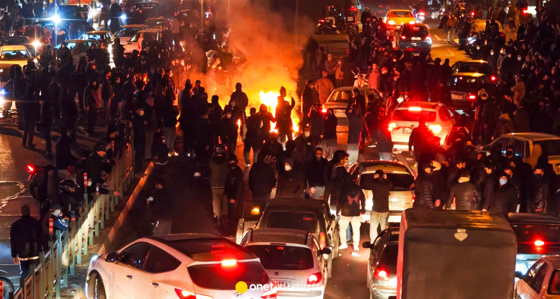 23-latka zginęła w trakcie protestu w Iranie. Matka wykradła jej ciało z kostnicy