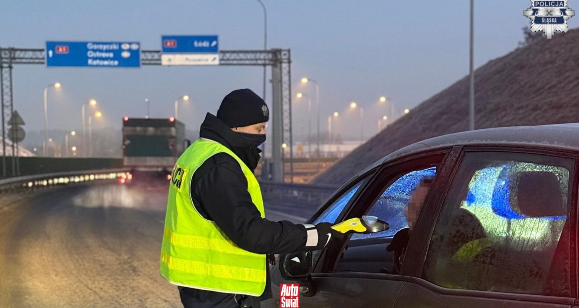Policjanci prowadzili akcję "Trzeźwa Autostrada A1". Sprawdzili 5 tys. kierowców