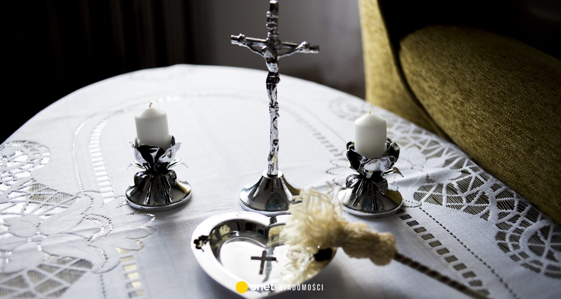 Księża odchodzą od tradycyjnej kolędy. "U nas w parafii nie zbieram kopert"