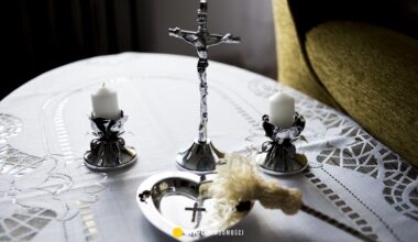 Księża odchodzą od tradycyjnej kolędy. "U nas w parafii nie zbieram kopert"