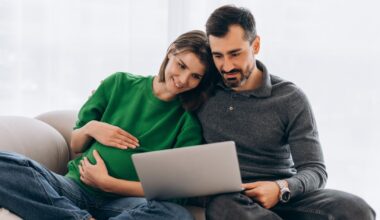 Świętokrzyski samorząd nagrodzi rodziców. Nieliczni dostaną 10 tys. zł