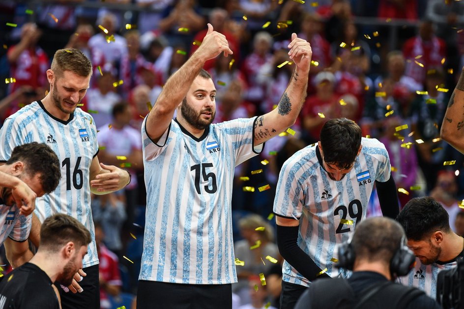 Luciano De Cecco wraz z kolegami z reprezentacji Argentyny triumfował w Memoriale Wagnera 2025