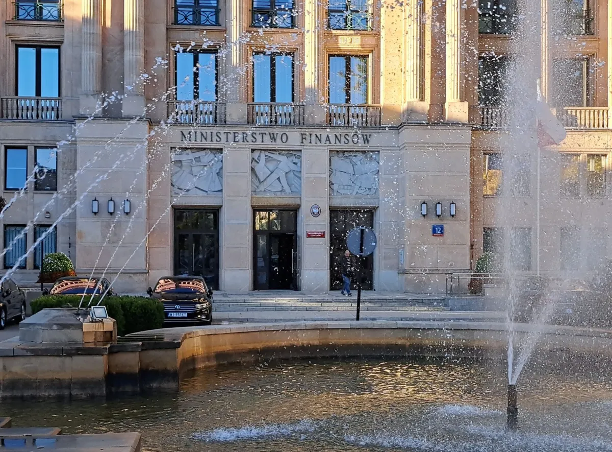 Faktura wystawiona poza KSeF nie odbierze prawa do odliczenia VAT. Najnowsza interpretacja skarbówki na miesiąc przed obowiązkowym e-fakturowaniem