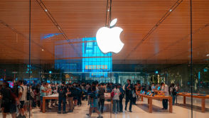 Myślisz, że Apple zaspało ze swoim AI? A może to przemyślana strategia?