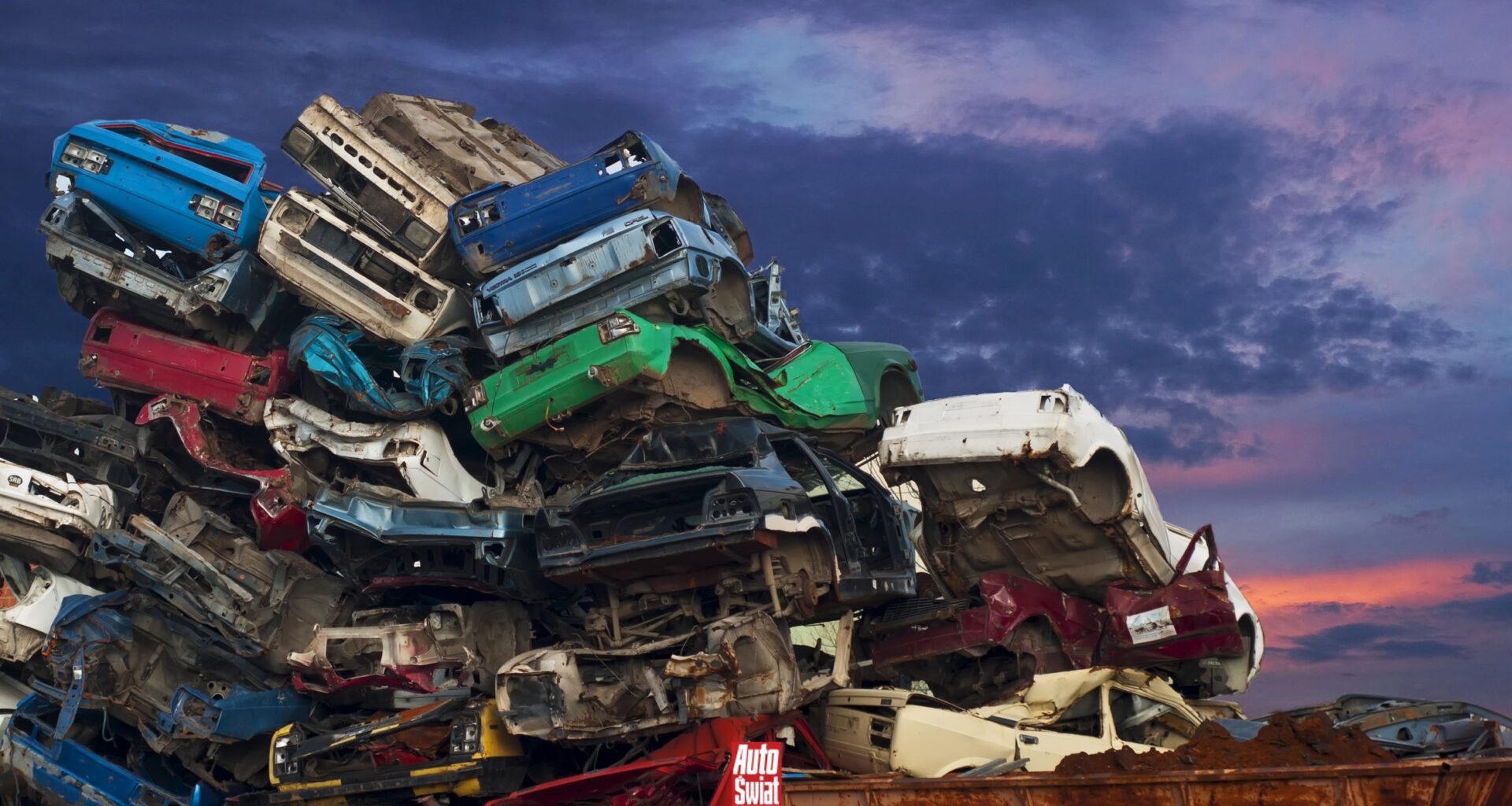 Od 2026 r. wyrejestrowanie pojazdu będzie automatyczne. Koniec z wizytami w urzędzie