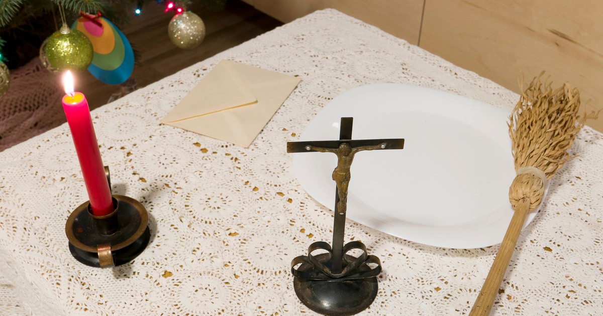 Kolęda 2026. Ile włożyć księdzu do koperty?