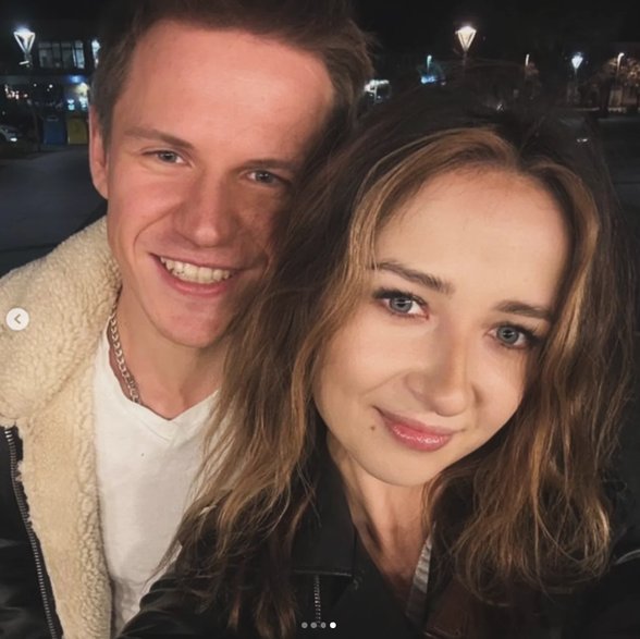 Karolina z 12. edycji programi "Rolnik szuka żony" na Instagramie