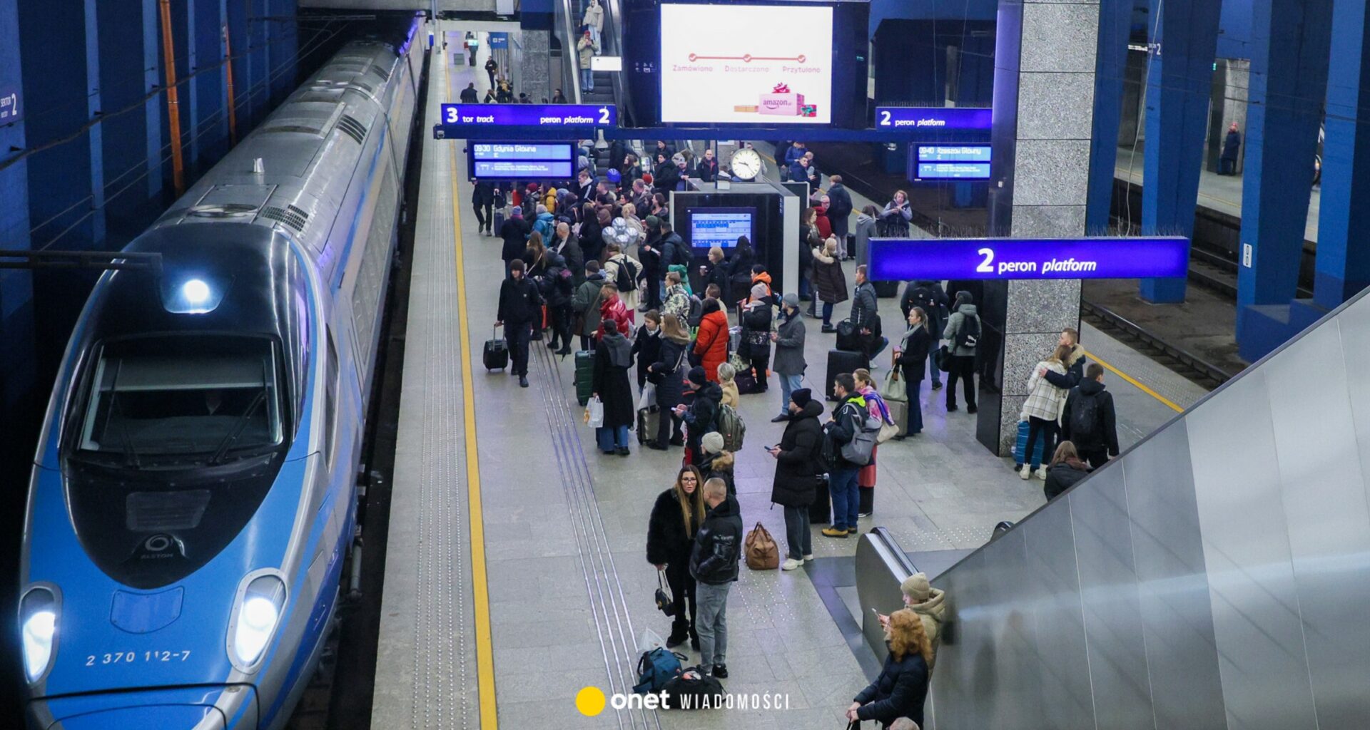 Wypadek na Dworcu Centralnym w Warszawie. Utrudnienia dla podróżujących