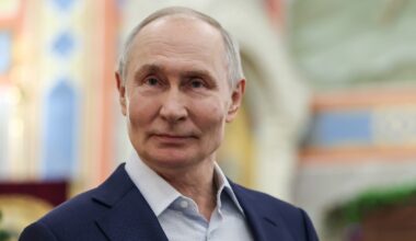 USA ścigają tankowiec, Rosja chce go chronić