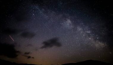 Rozświetlą zimowe niebo. Jeden z najobfitszych rojów meteorów nad Polską