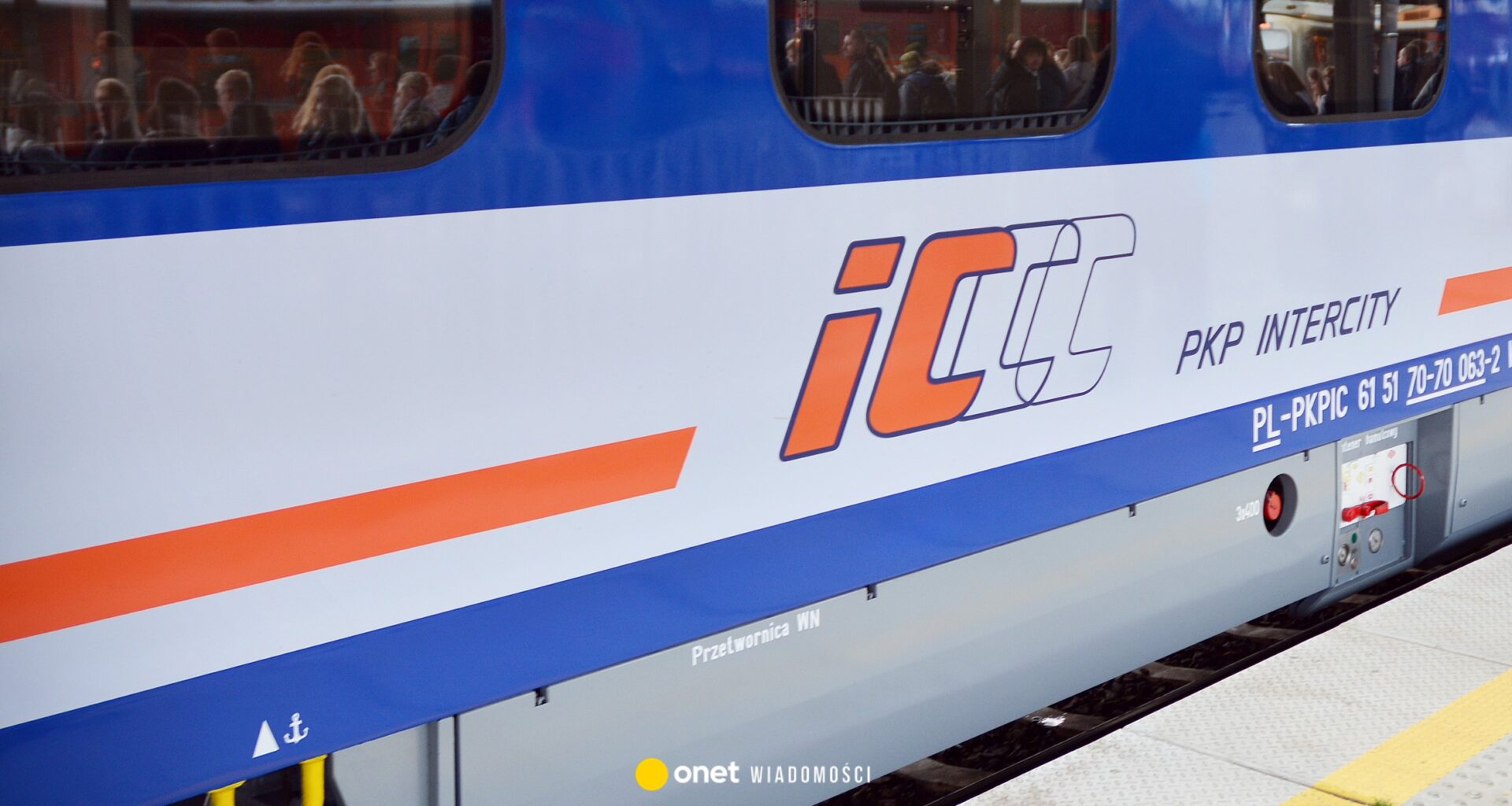 Awaria pociągu do Gdyni. 180 pasażerów utknęło w wagonach