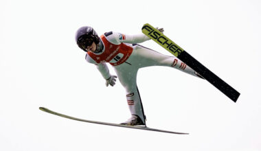 Skoki narciarskie. FC w Klingenthal: Triumf Poelza, Wolny piąty