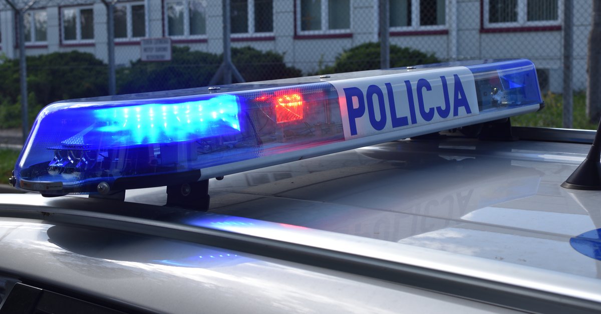 Incydent na komendzie. Wystrzeliła broń, z której wcześniej postrzelono 2-latkę - Onet