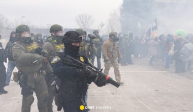 nie pytaj, podporządkuj się. Oto jak na amerykańskich ulicach rodzi się gestapo