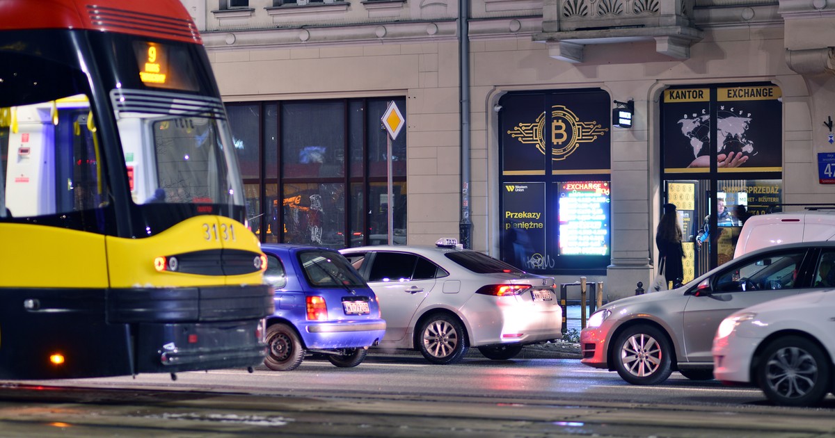 GUS informuje o wzroście wyrejestrowań firm w grudniu. Efekt sezonowy w gospodarce