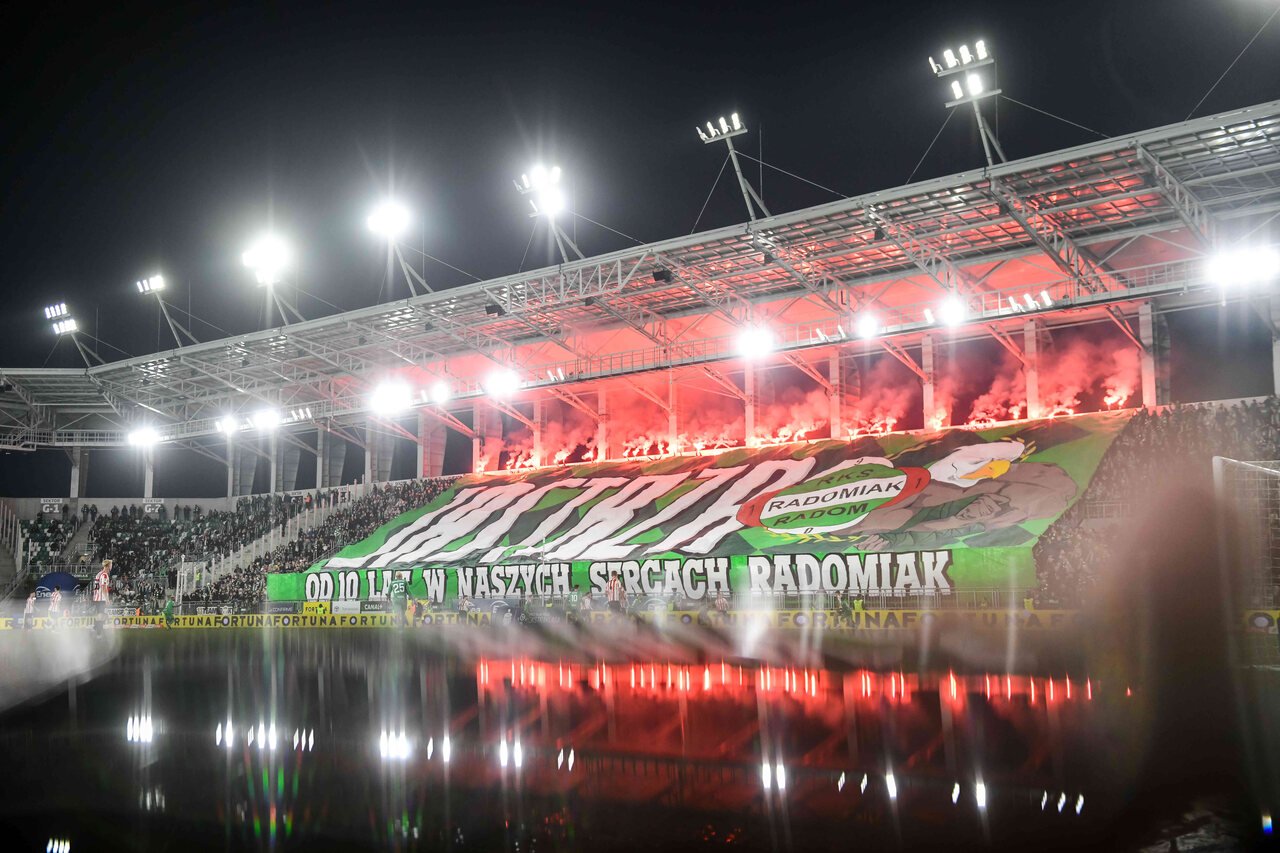 Ekstraklasowy klub ściąga młodego piłkarza. Transfer z Afryki