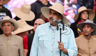 Nicolas Maduro ugina się pod presją USA. "Kiedy, gdzie i jak chcą"