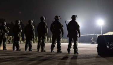 Niemieccy żołnierze opuszczają Grenlandię. Nie spędzili na niej nawet dwóch dni - Onet