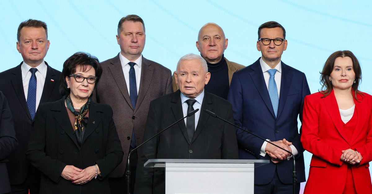 Mateusz Morawiecki podczas spotkania polityków Prawa i Sprawiedliwości z mieszkańcami Brzozowa, 12 grudnia 2025 r.