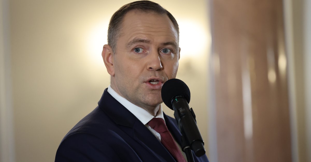 Prezydent i pseudokibice. "Ci ludzie mają wiele informacji o panu Karolu"