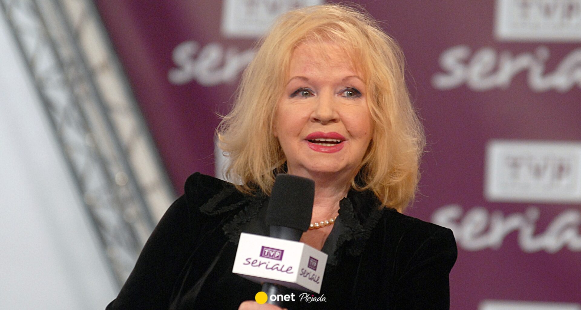 Smutne wieści o aktorce serialu "Alternatywy 4". "Nikogo już nie poznaje"