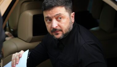 Prezydent Ukrainy Wołodymyr Zełenski odwiedza pałac prezydencki w Nikozji na Cyprze, 7 stycznia 2026 r.