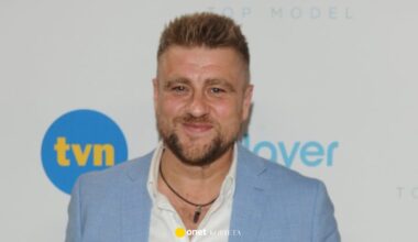 Ponad 10 tys. zł za pamiątkę po Tomaszu Jakubiaku. Zwycięzcą aukcji gwiazda TVN-u