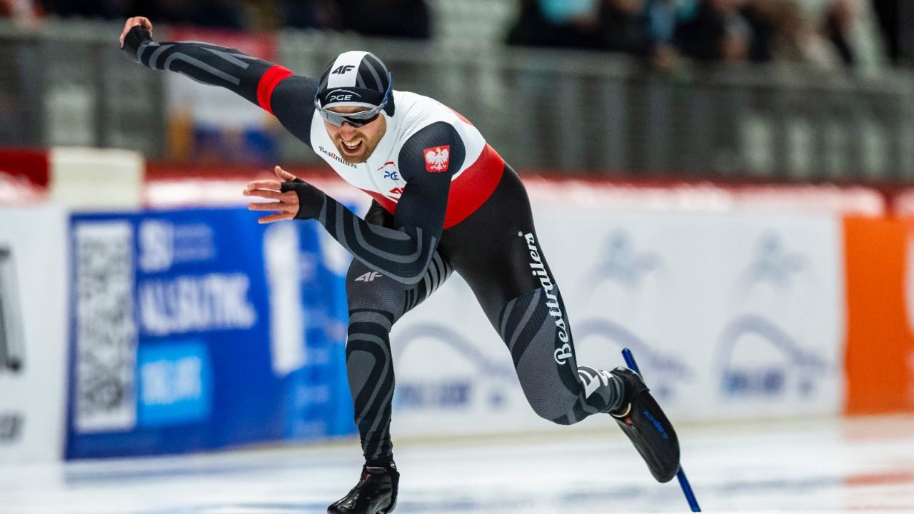 PŚ w łyżwiarstwie szybkim. Damian Żurek drugi na 1000 metrów w Inzell - sport.tvp.pl