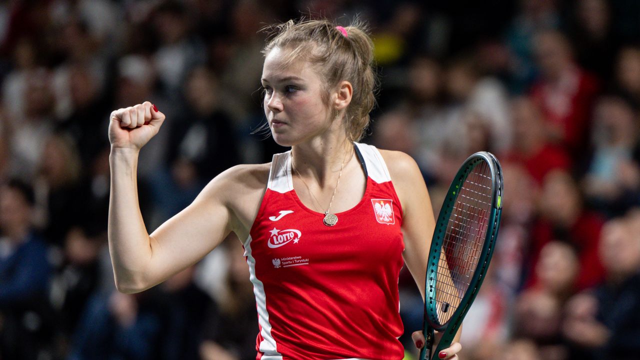 Linda Klimovicova i Maja Chwalińska wygrały swój pierwszy mecz w kwalifikacjach do Australian Open - sport.tvp.pl