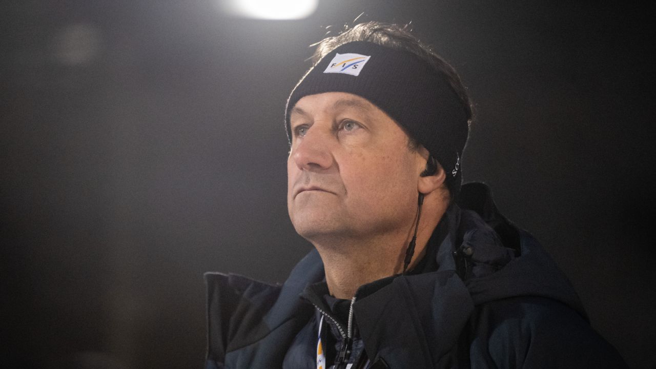 Słoweńcy mają czerwoną kartkę, FIS dopuściła innego skoczka do finału TCS. Pertile: mieli szczęście - sport.tvp.pl