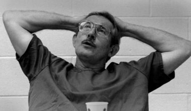 Dla pieniędzy zrobiłby wszystko. Zmarł największy zdrajca w historii CIA - TVP Info