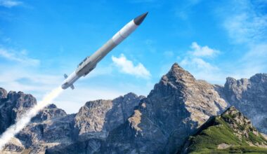 Czwartkowy przegląd mediów; Znacznie więcej pocisków do patriotów; Nowe samoloty i przemysłowy zysk dla Polski