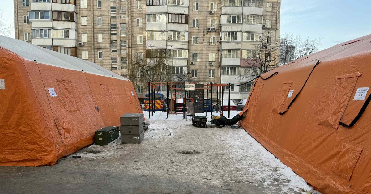 Kijów pogrążony w mrozie i ciemności. Mieszkańcy walczą o przetrwanie