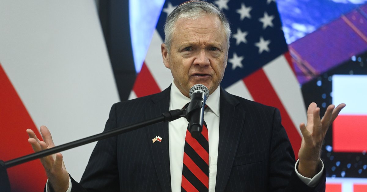 Ambasador USA w Polsce tłumaczy słowa Donalda Trumpa o żołnierzach. "Głęboki szacunek" - Onet